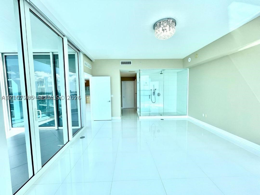 2020 N Bayshore Dr #2102, Miami FL 33137