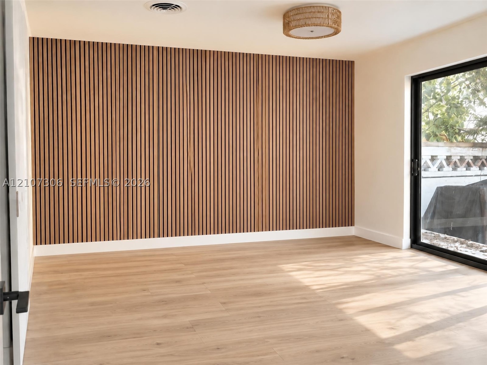 4322 Alton Rd, Miami Beach FL 33140