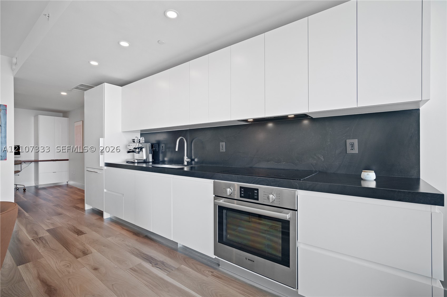 501 NE 31st St #3907, Miami FL 33137