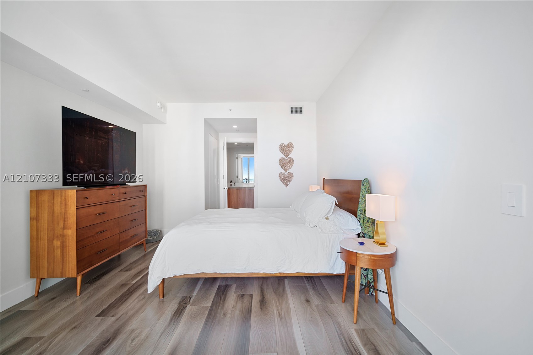 501 NE 31st St #3907, Miami FL 33137