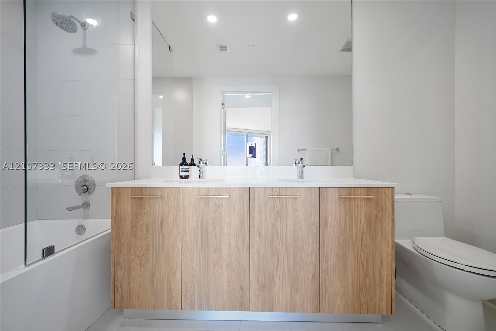 501 NE 31st St #3907, Miami FL 33137