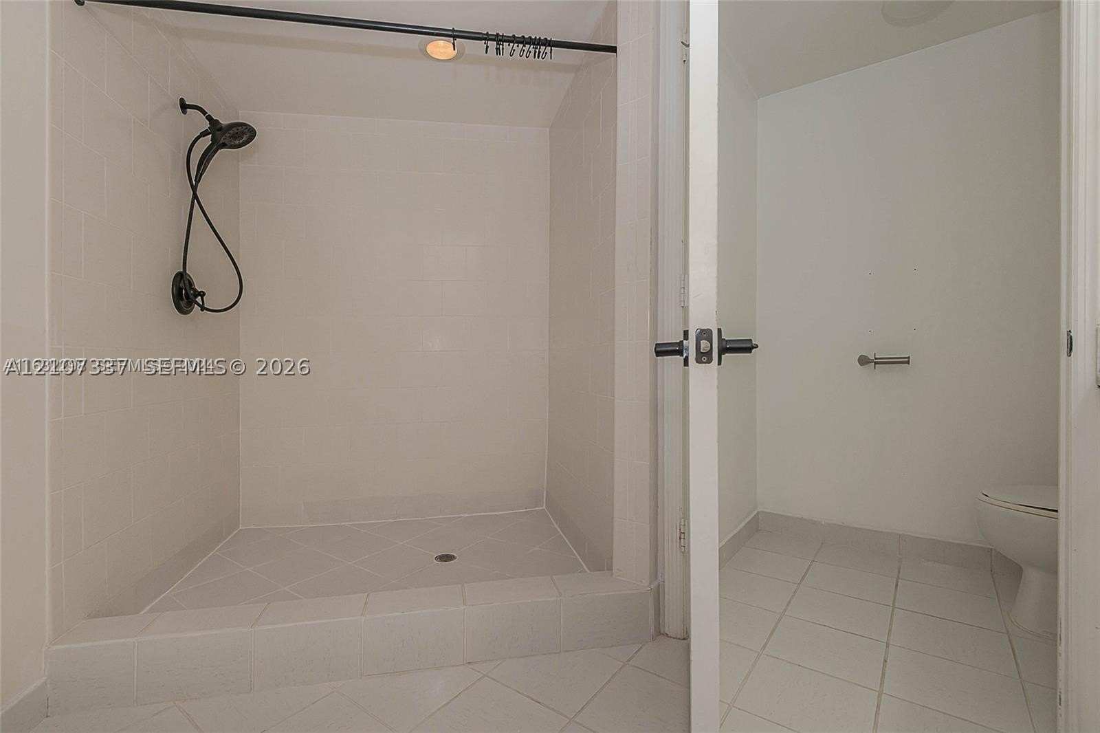 1881 79th St Cswy #1007, North Bay Village FL 33141