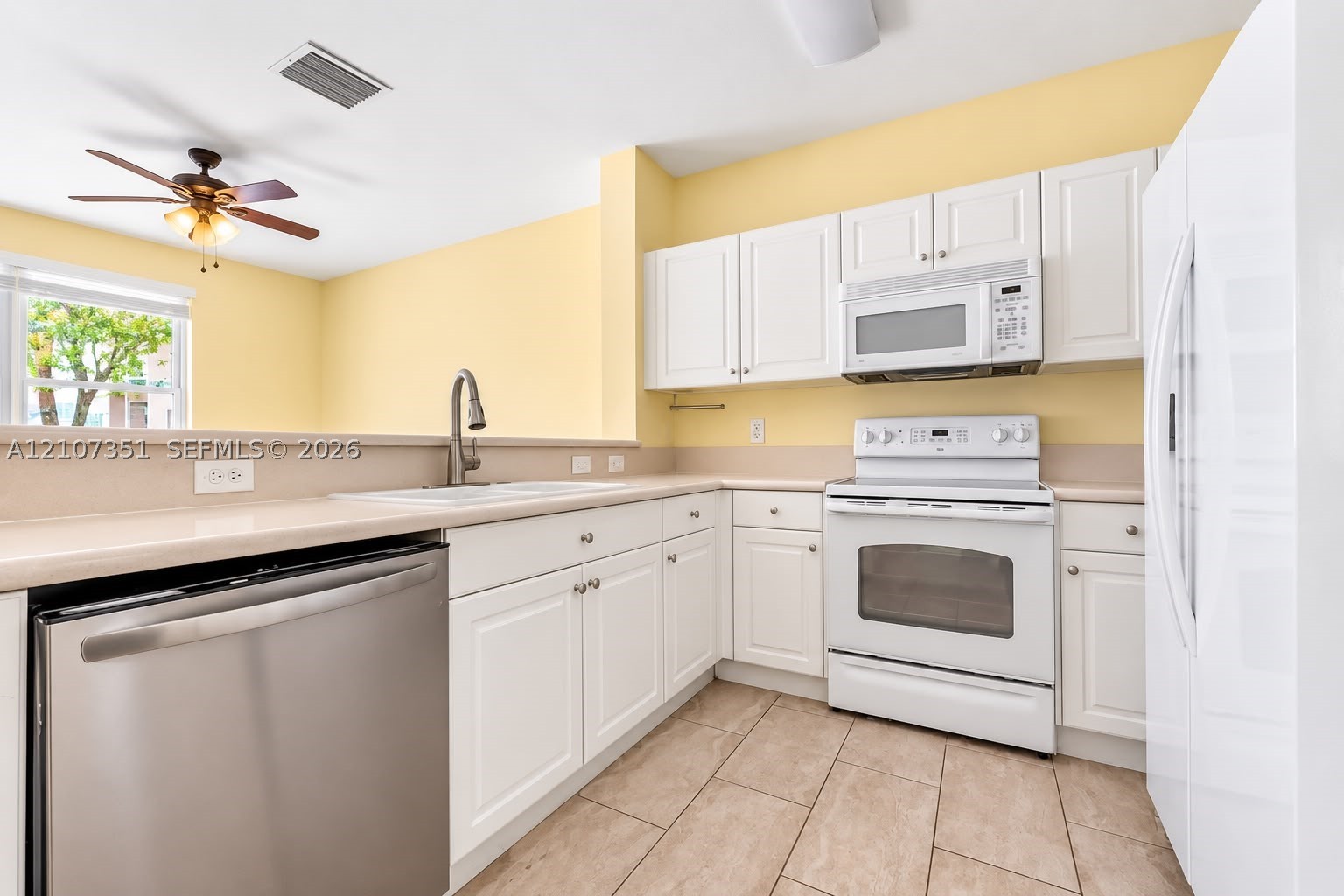 230 SE 29th Ave #1, Homestead FL 33033