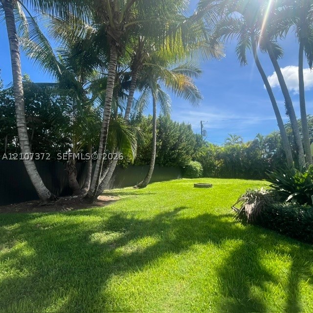 11205 SW 72nd Ave, Pinecrest FL 33156