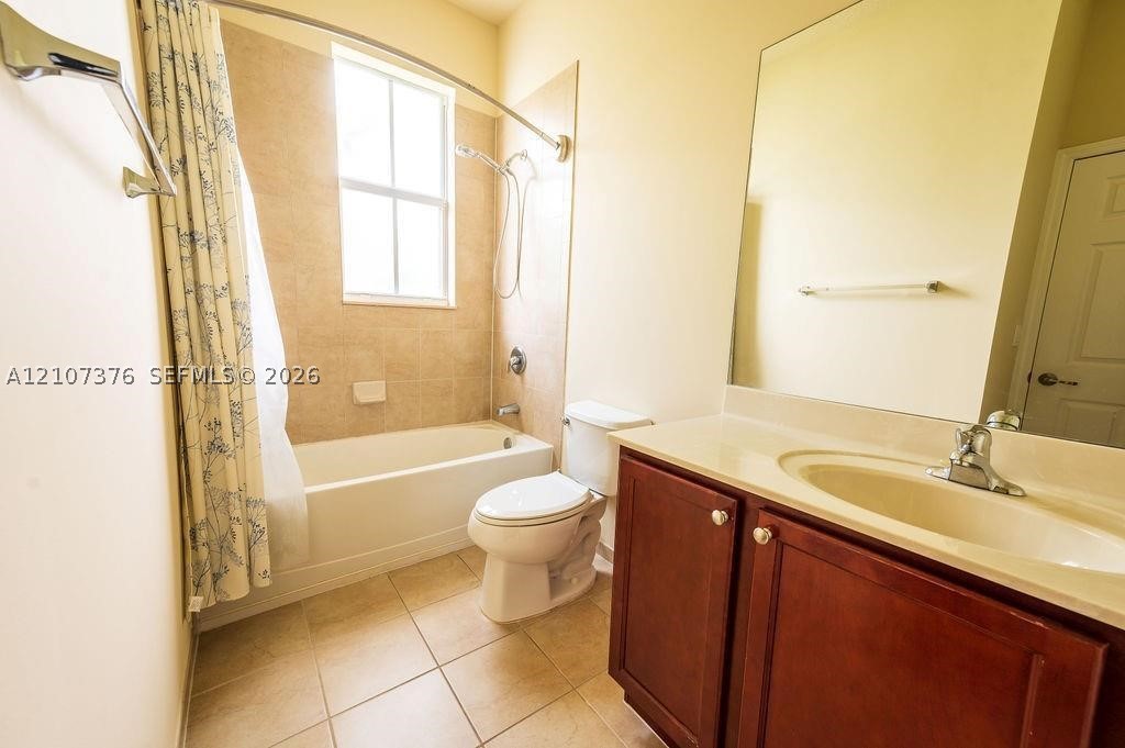 4654 Monarch Way, Coconut Creek FL 33073