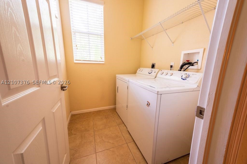 4654 Monarch Way, Coconut Creek FL 33073