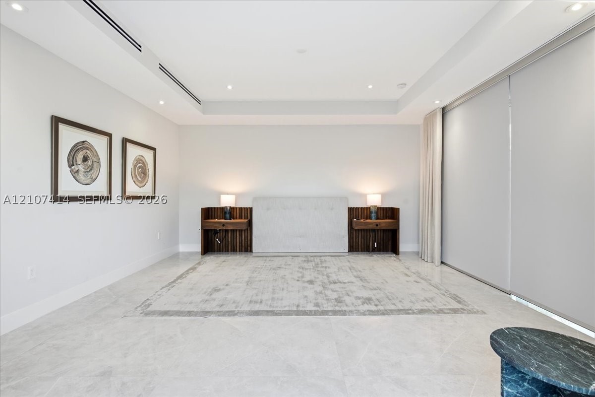 315 Cypress Dr, Key Biscayne FL 33149