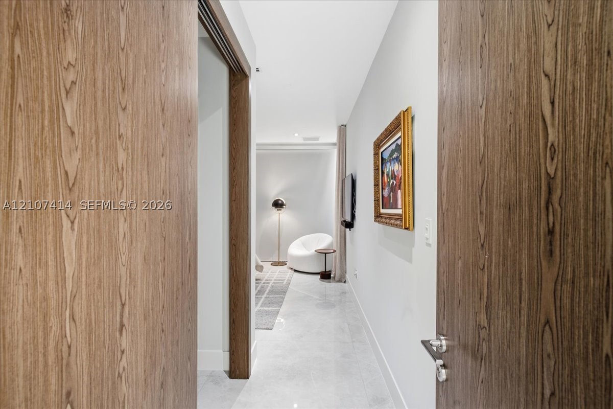 315 Cypress Dr, Key Biscayne FL 33149