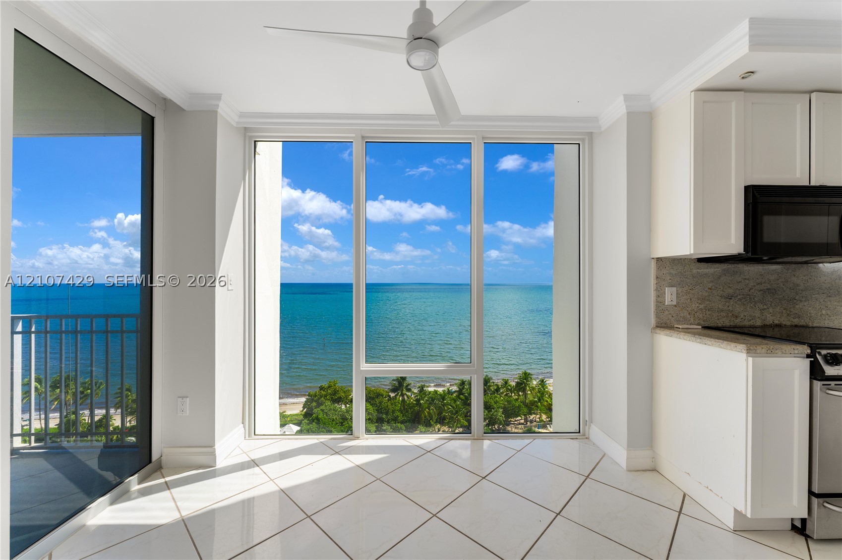 881 Ocean Dr #13H, Key Biscayne FL 33149