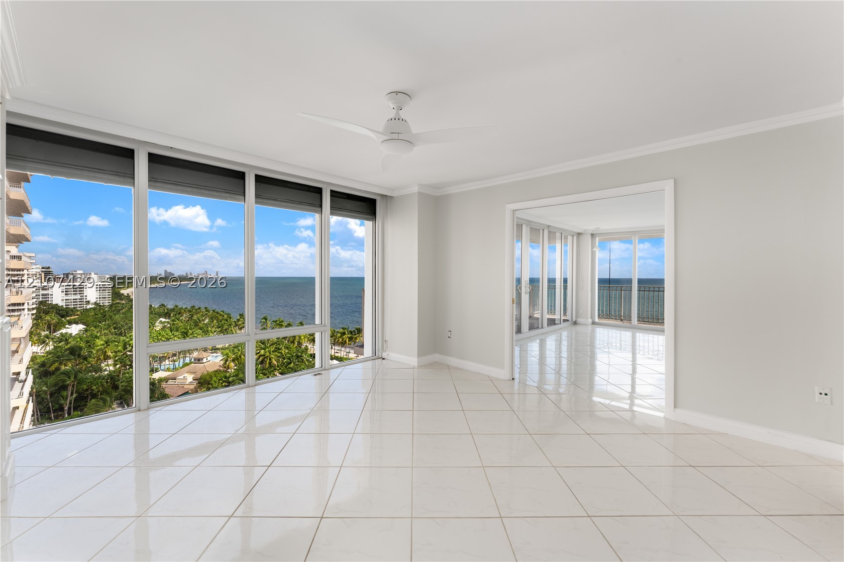 881 Ocean Dr #13H, Key Biscayne FL 33149