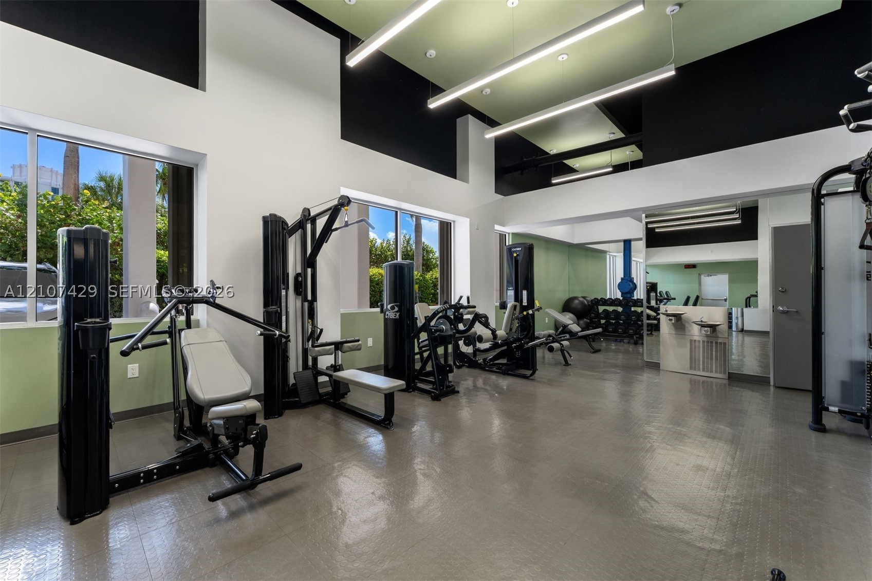 881 Ocean Dr #13H, Key Biscayne FL 33149