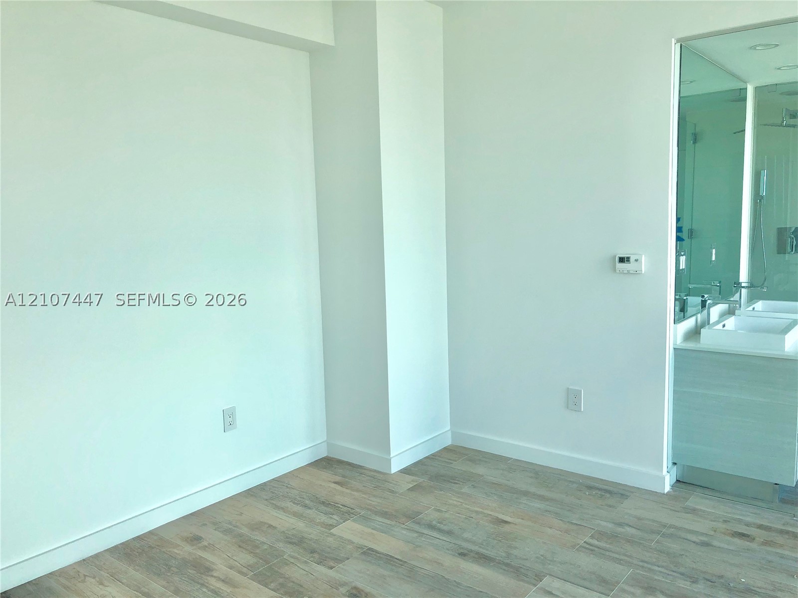 650 NE 32 #2008, Miami FL 33137