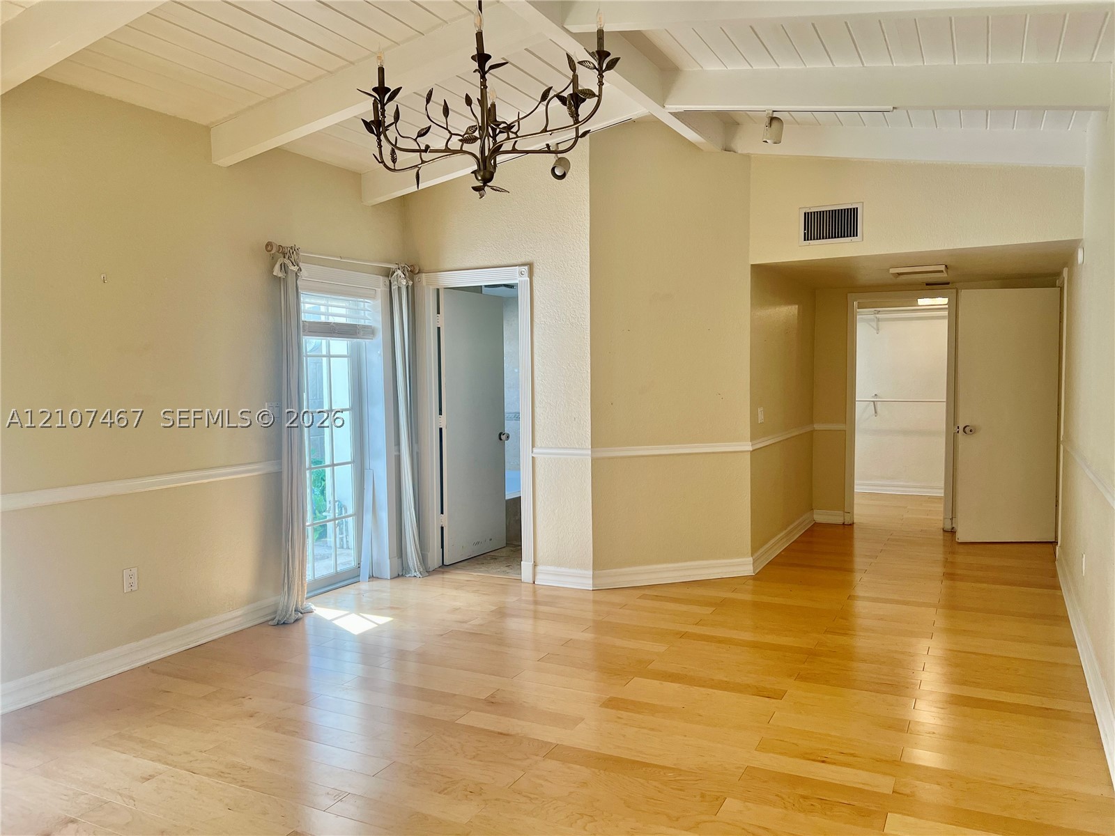 8201 Cheryl Ln, Miami FL 33143