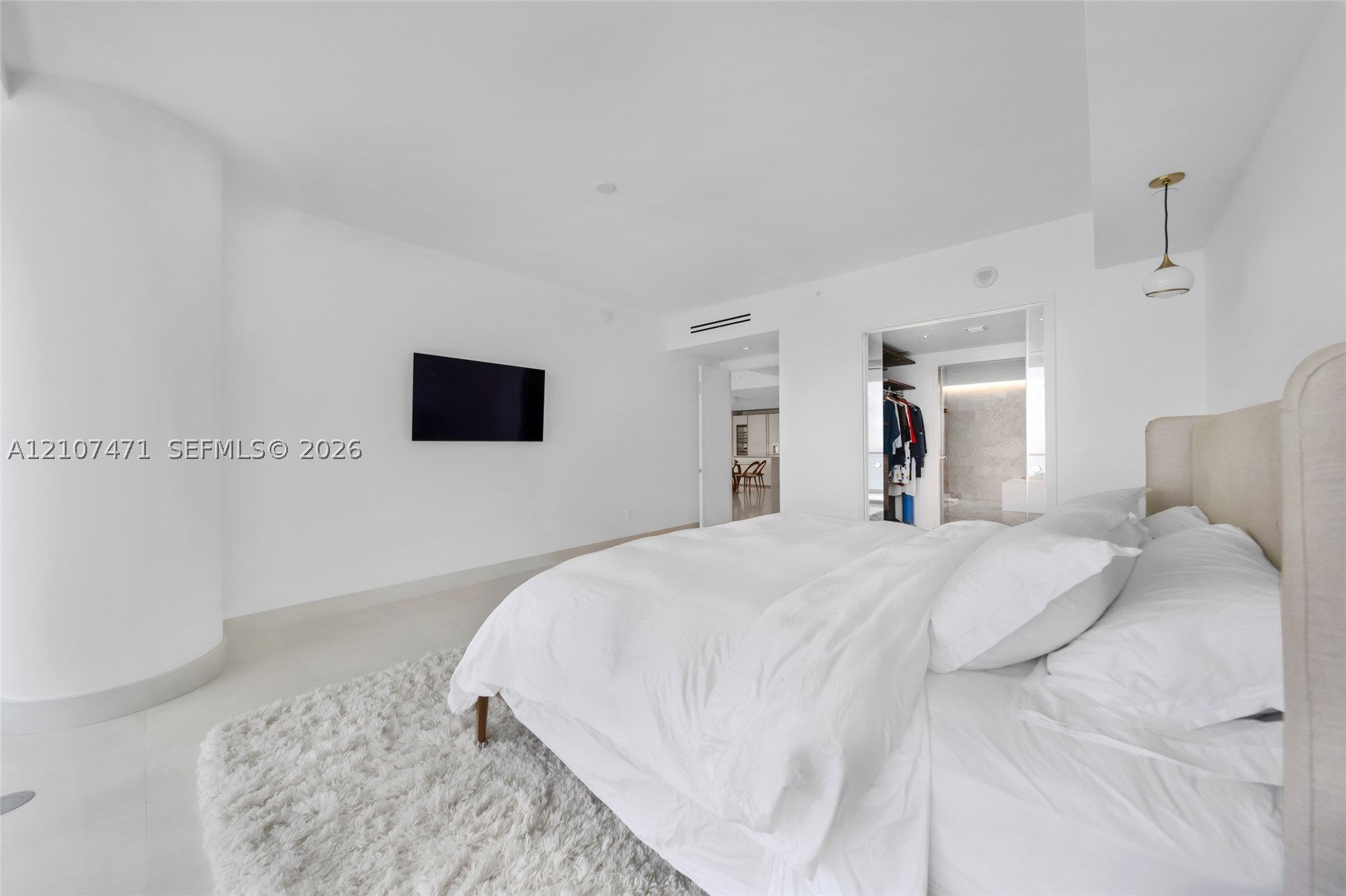 10201 Collins Ave #2506, Bal Harbour FL 33154