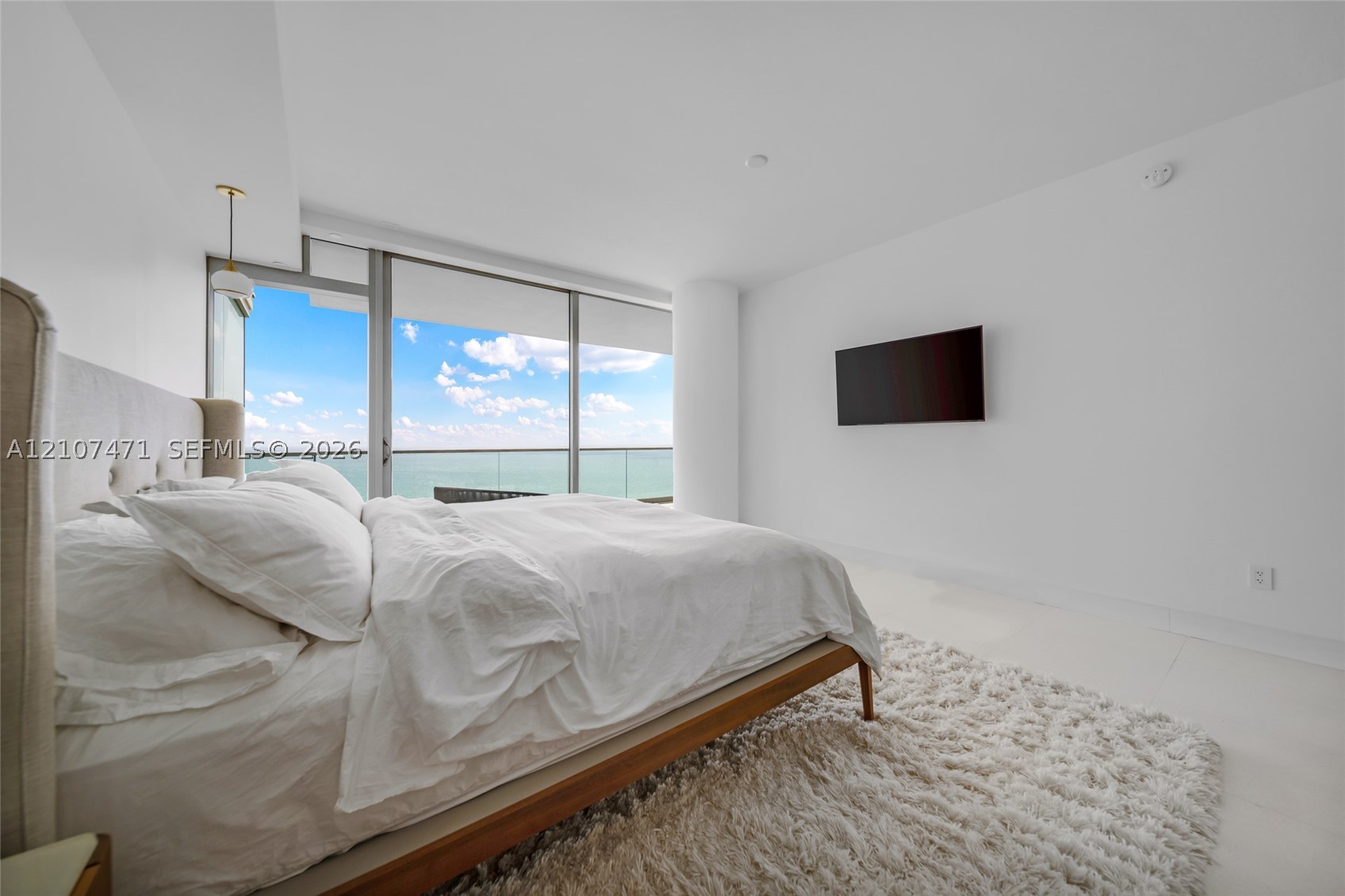 10201 Collins Ave #2506, Bal Harbour FL 33154