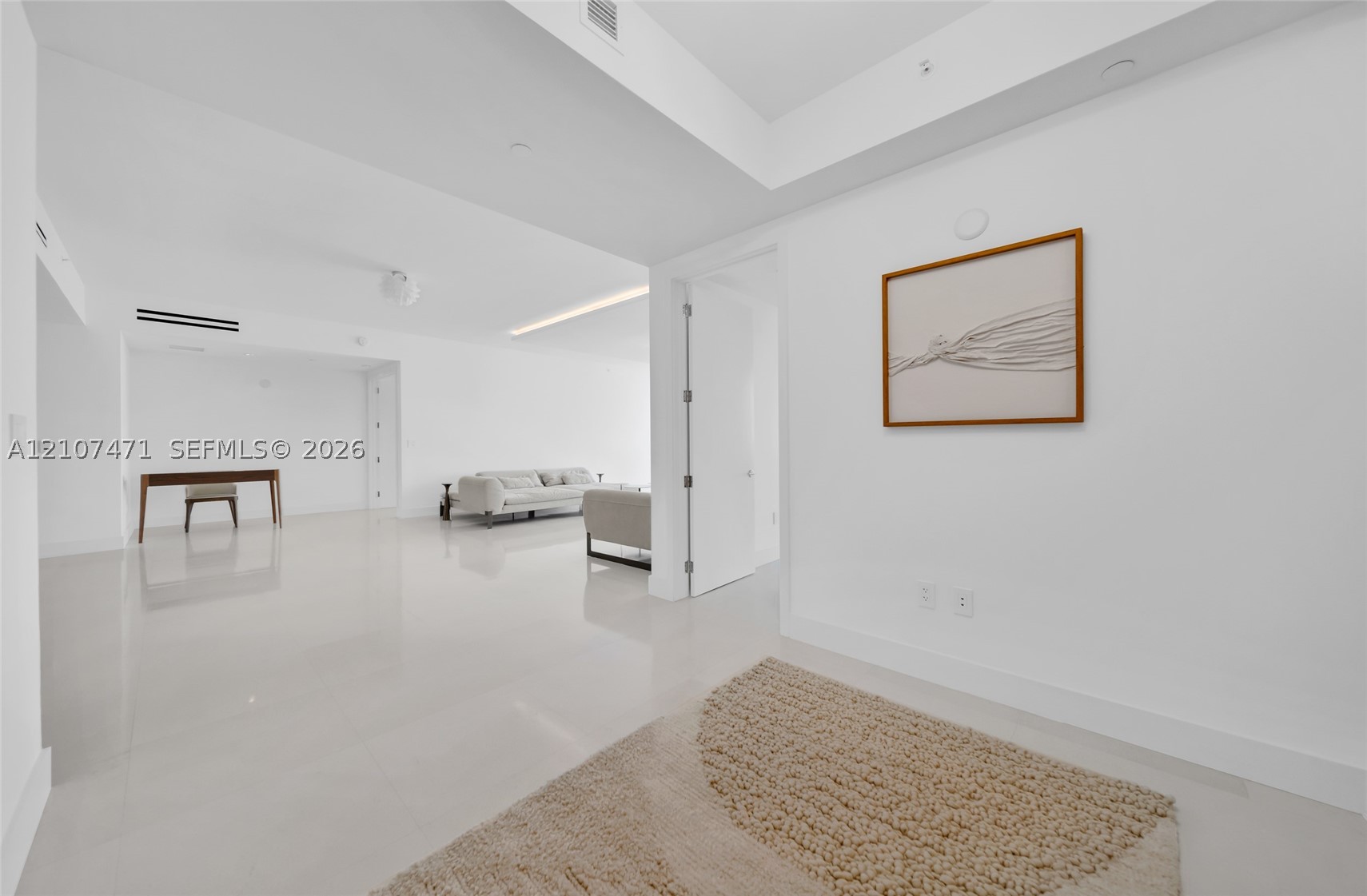 10201 Collins Ave #2506, Bal Harbour FL 33154