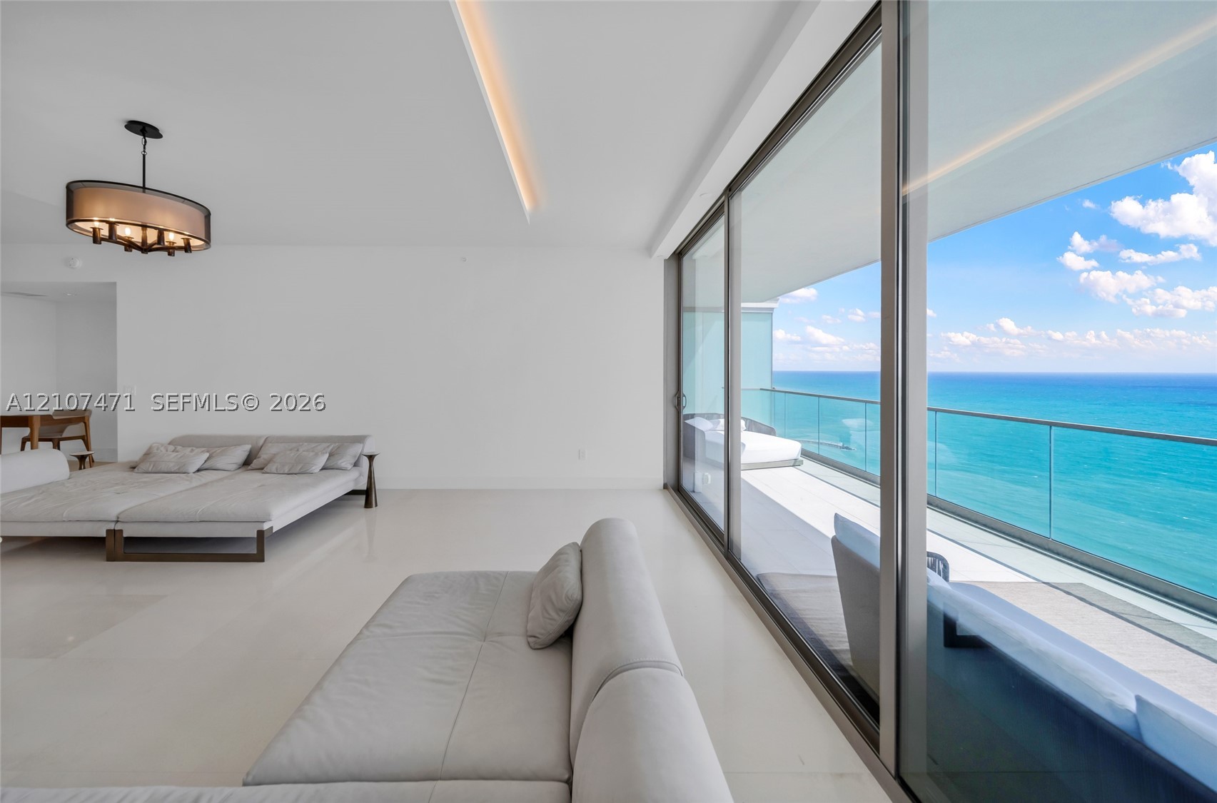 10201 Collins Ave #2506, Bal Harbour FL 33154