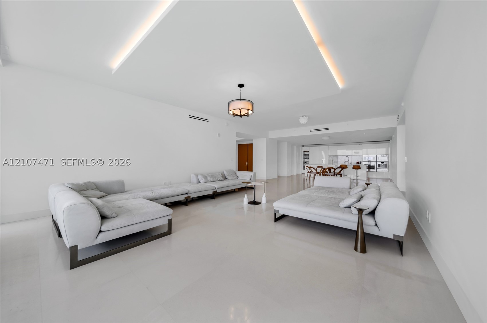 10201 Collins Ave #2506, Bal Harbour FL 33154