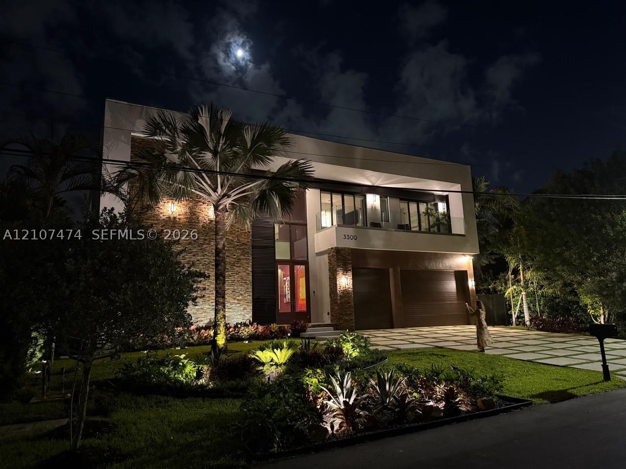 3300 NE 170th St, North Miami Beach FL 33160