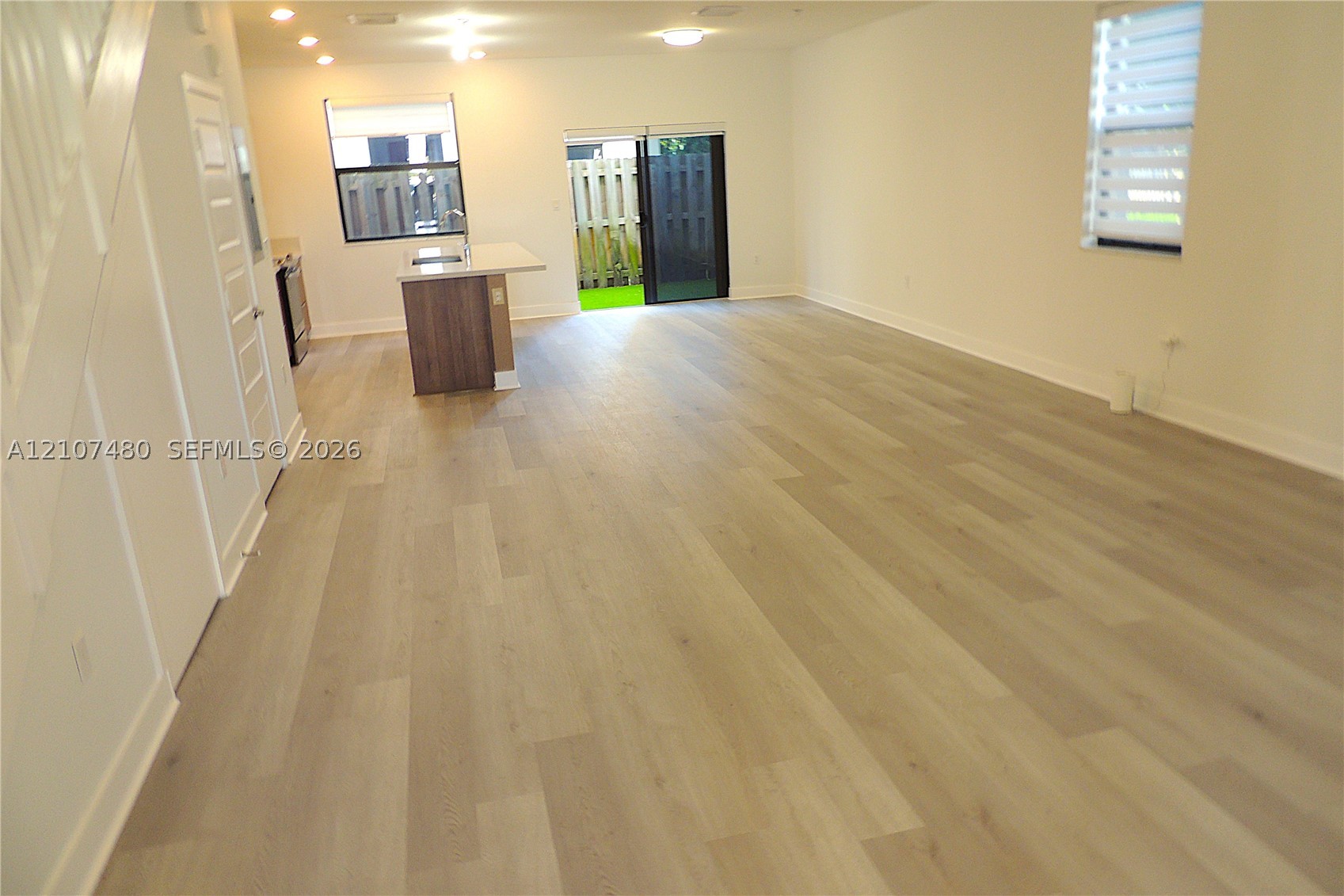10443 NW 82nd St #8, Doral FL 33178