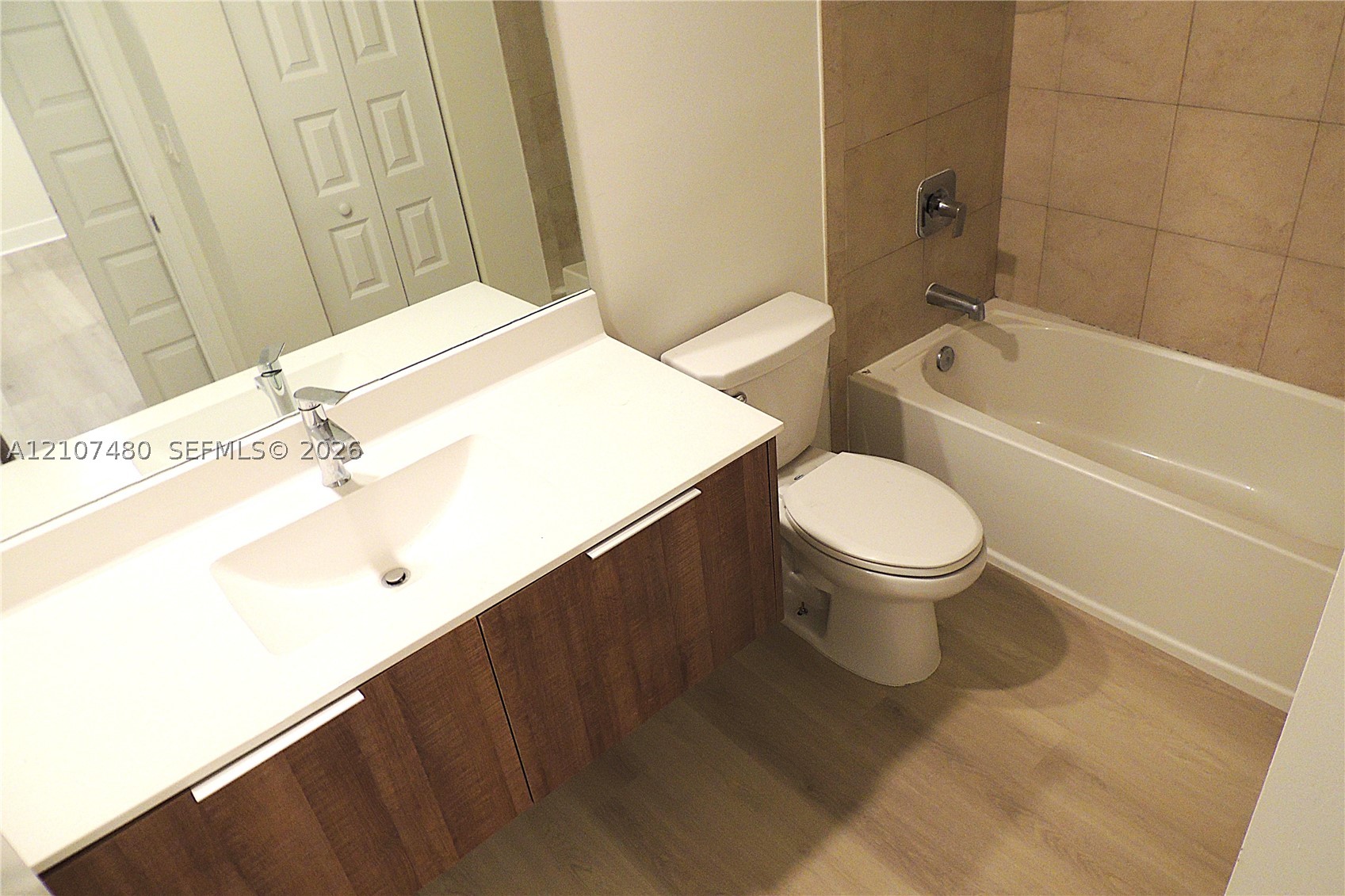 10443 NW 82nd St #8, Doral FL 33178