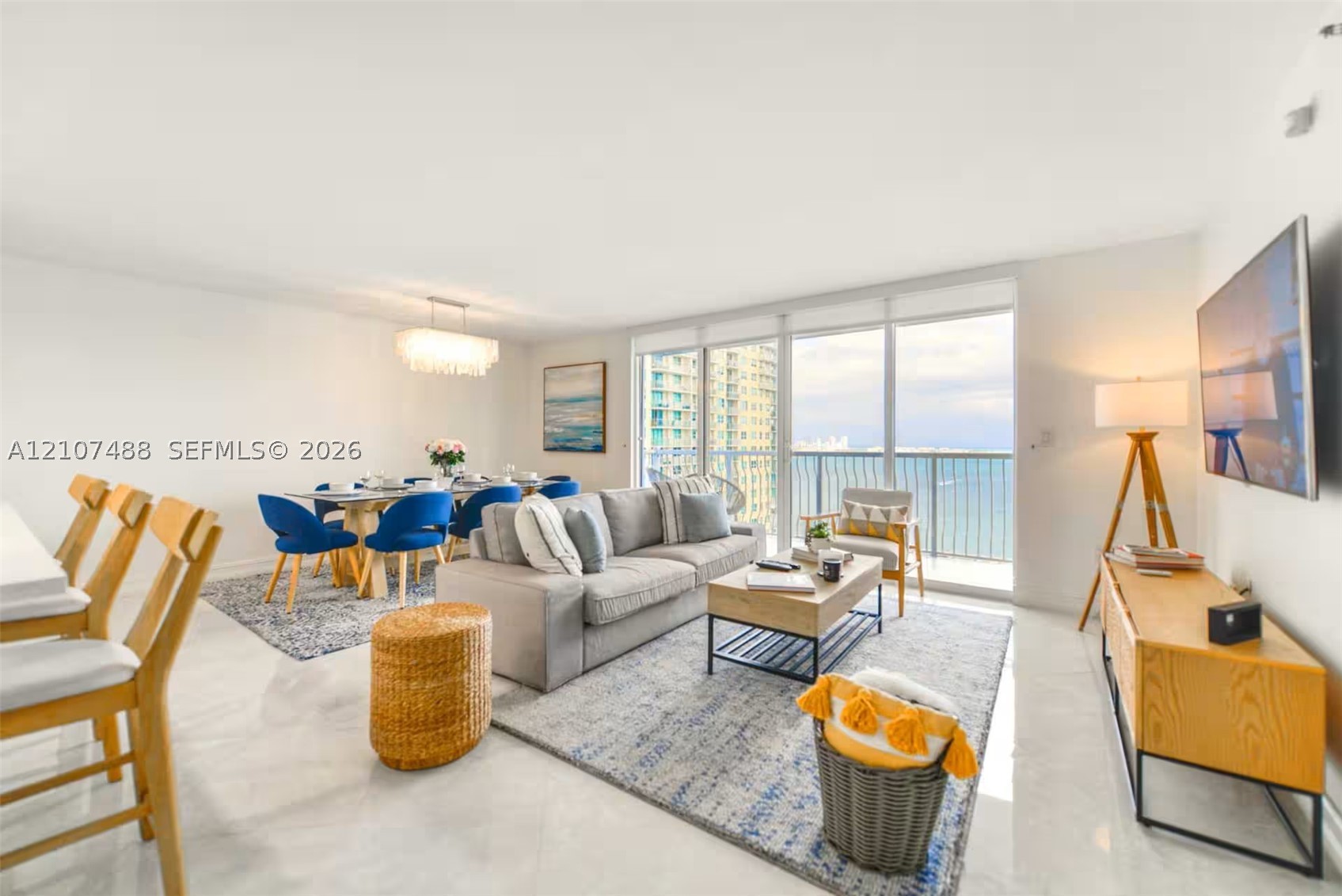 1200 Brickell Bay Dr #2901, Miami FL 33131