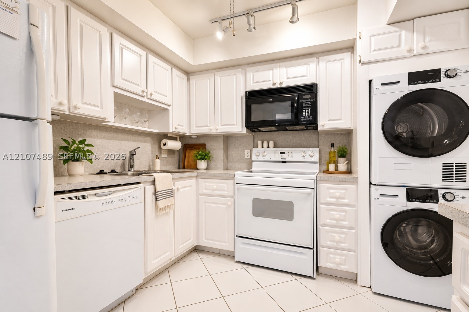 2000 S Ocean Blvd #9N, Lauderdale By The Sea FL 33062