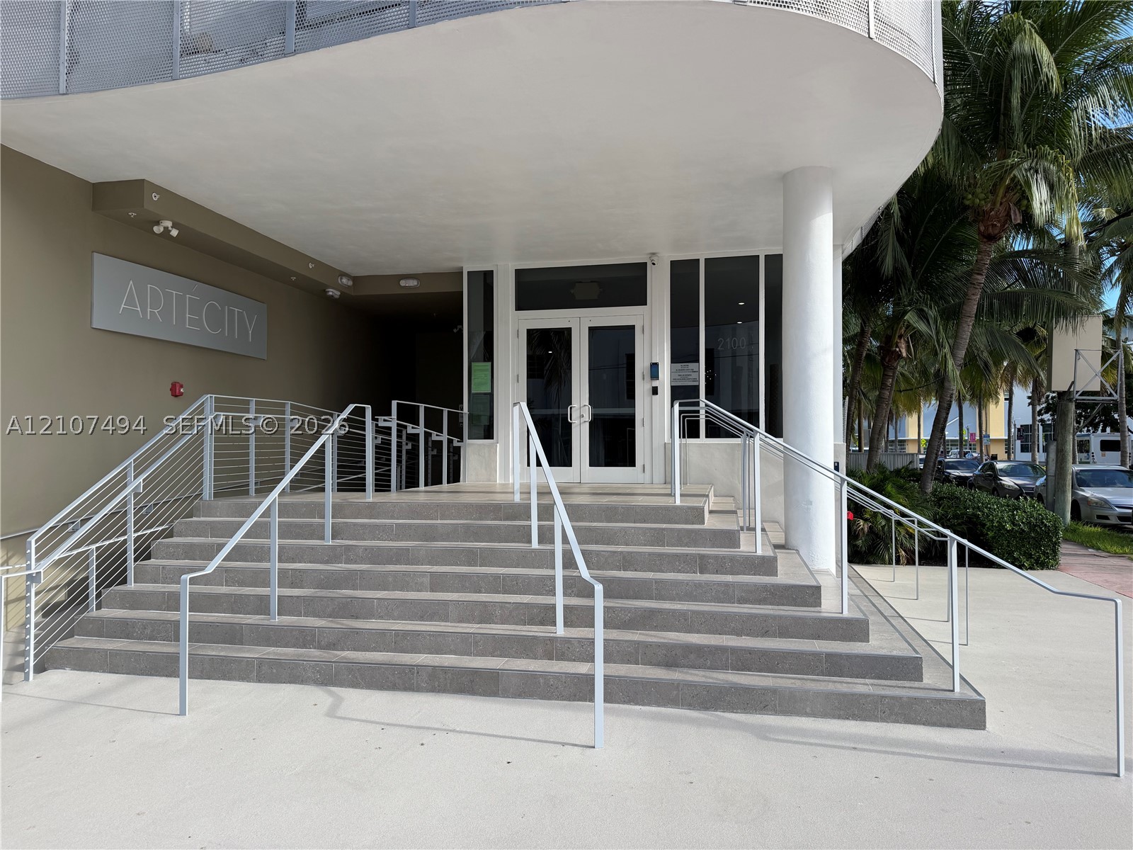 2100 Park Ave #305, Miami Beach FL 33139
