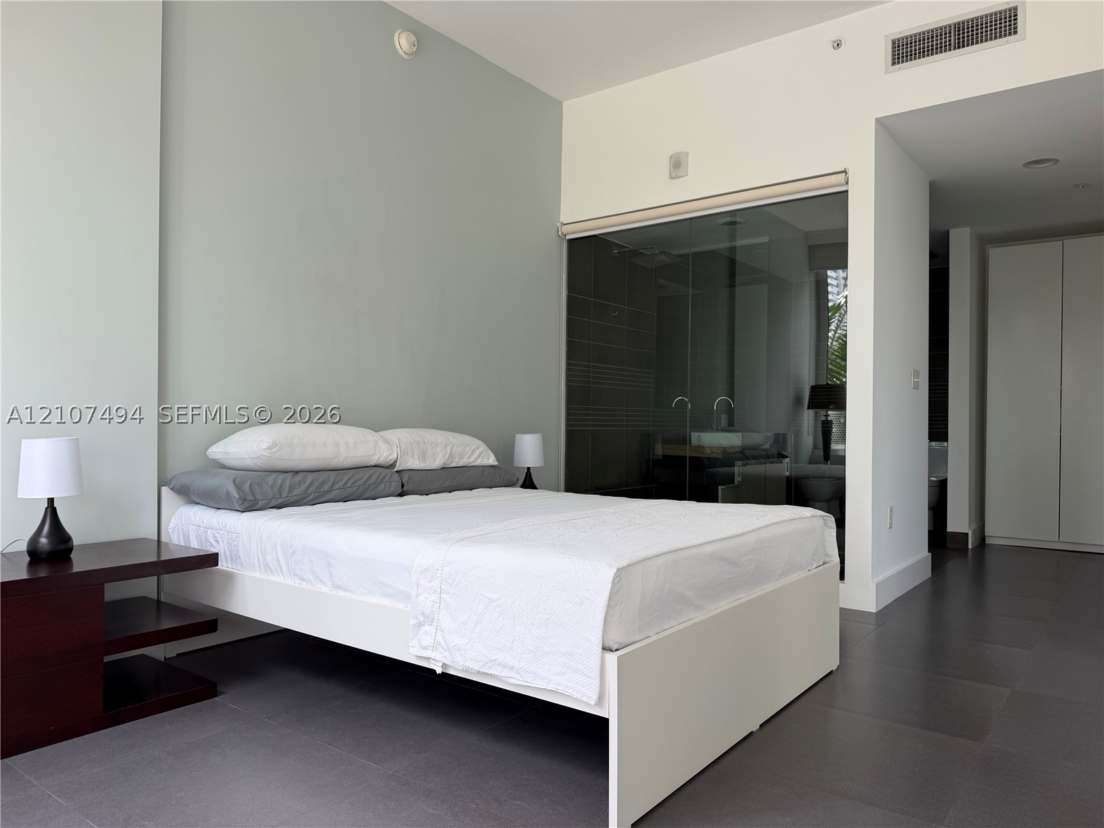 2100 Park Ave #305, Miami Beach FL 33139