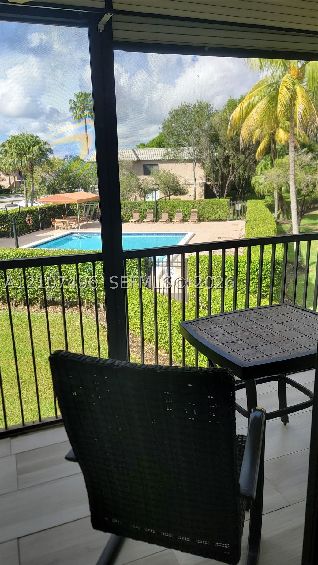 330 Racquet Club Rd #204, Weston FL 33326