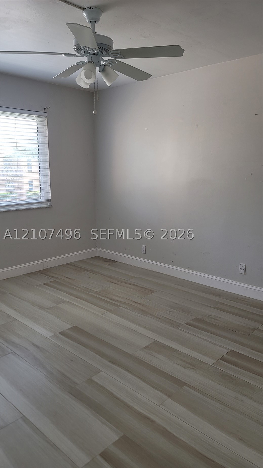 330 Racquet Club Rd #204, Weston FL 33326