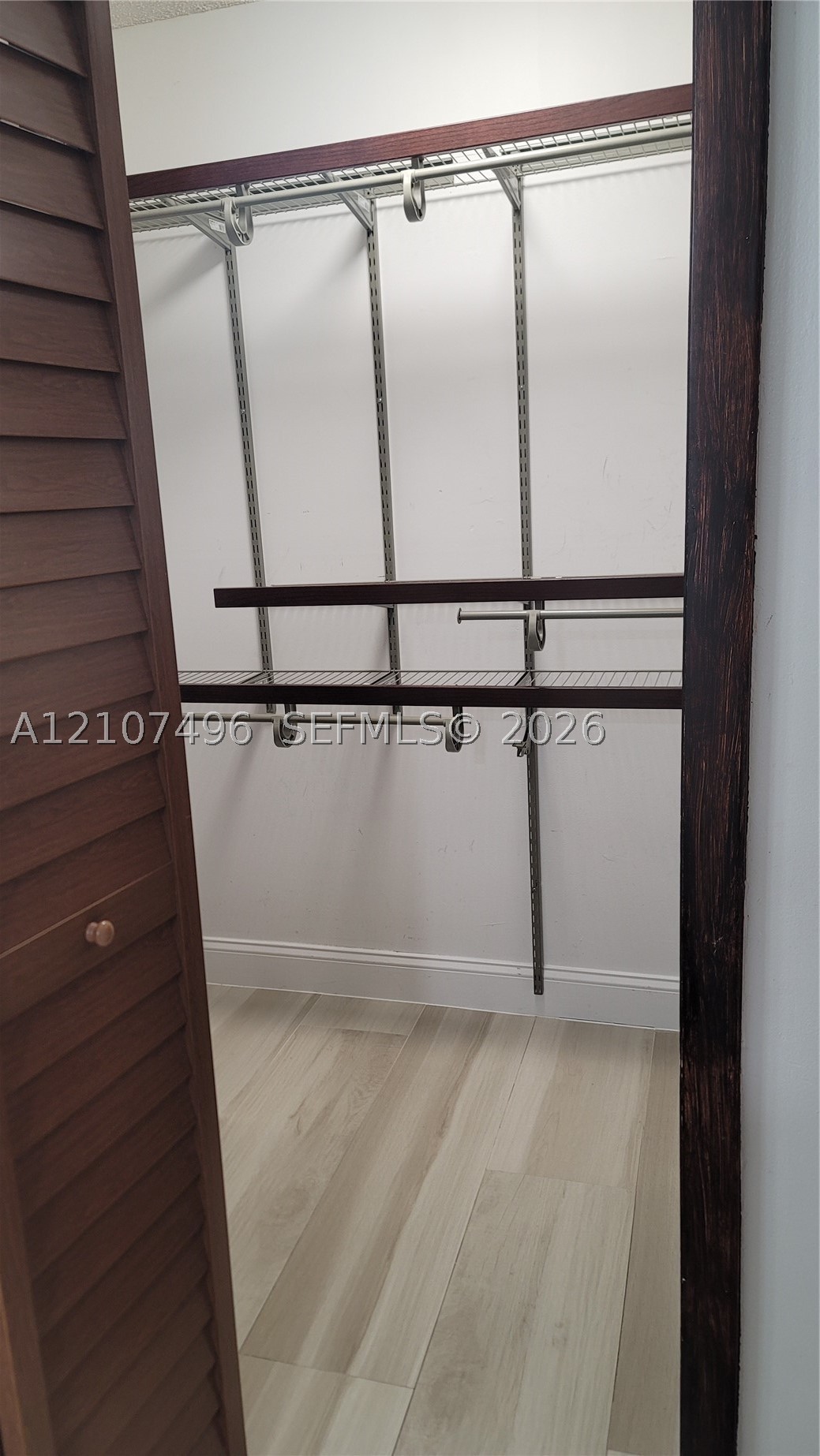 330 Racquet Club Rd #204, Weston FL 33326