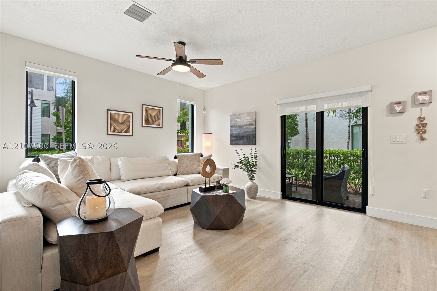 4274 NW 83rd Ave, Doral FL 33166