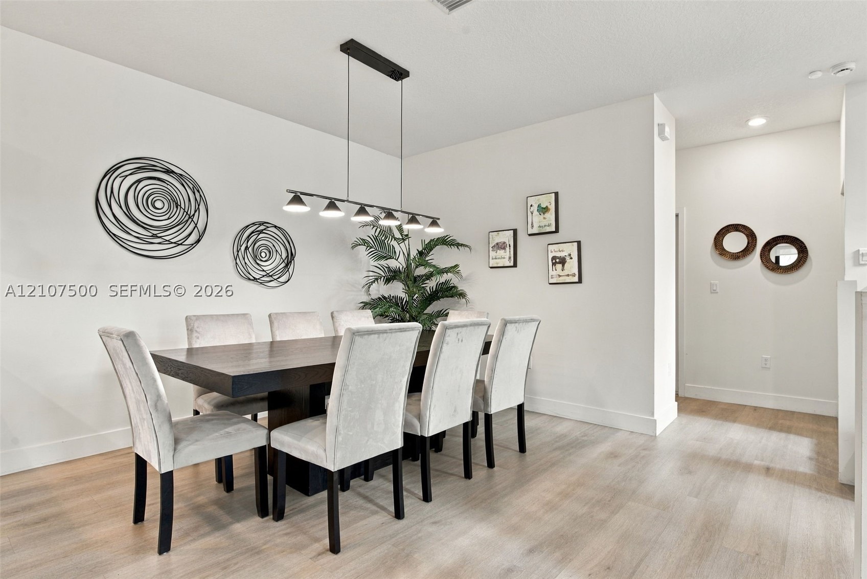 4274 NW 83rd Ave, Doral FL 33166