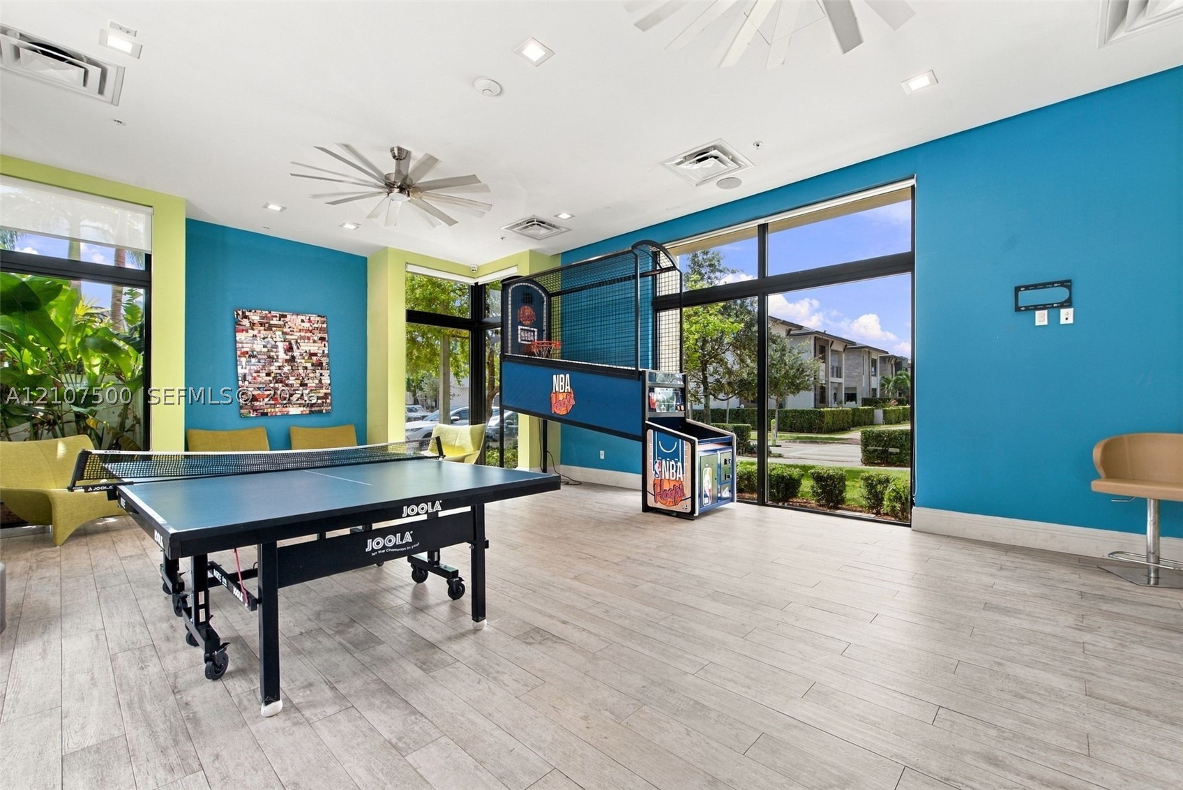4274 NW 83rd Ave, Doral FL 33166