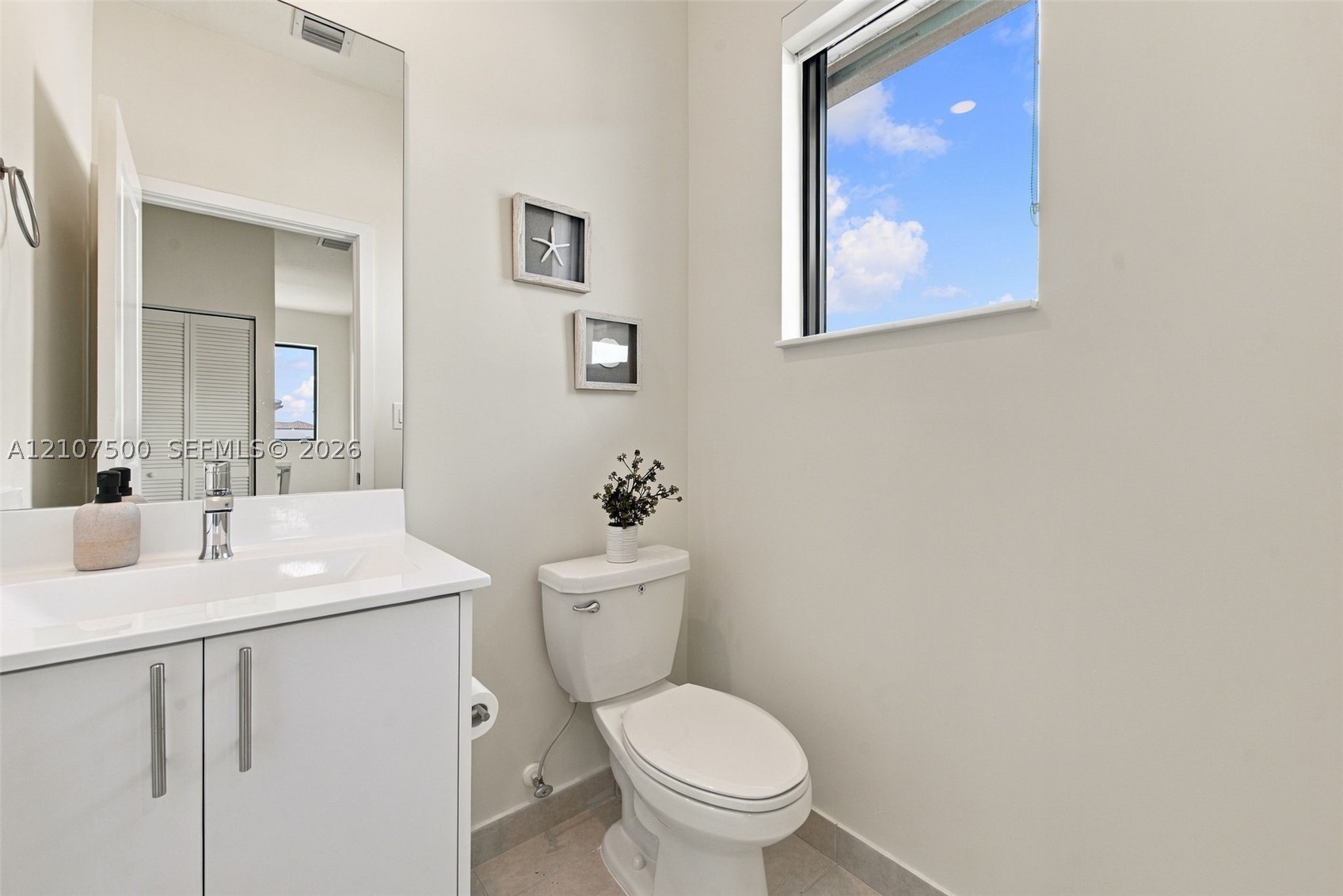 4274 NW 83rd Ave, Doral FL 33166