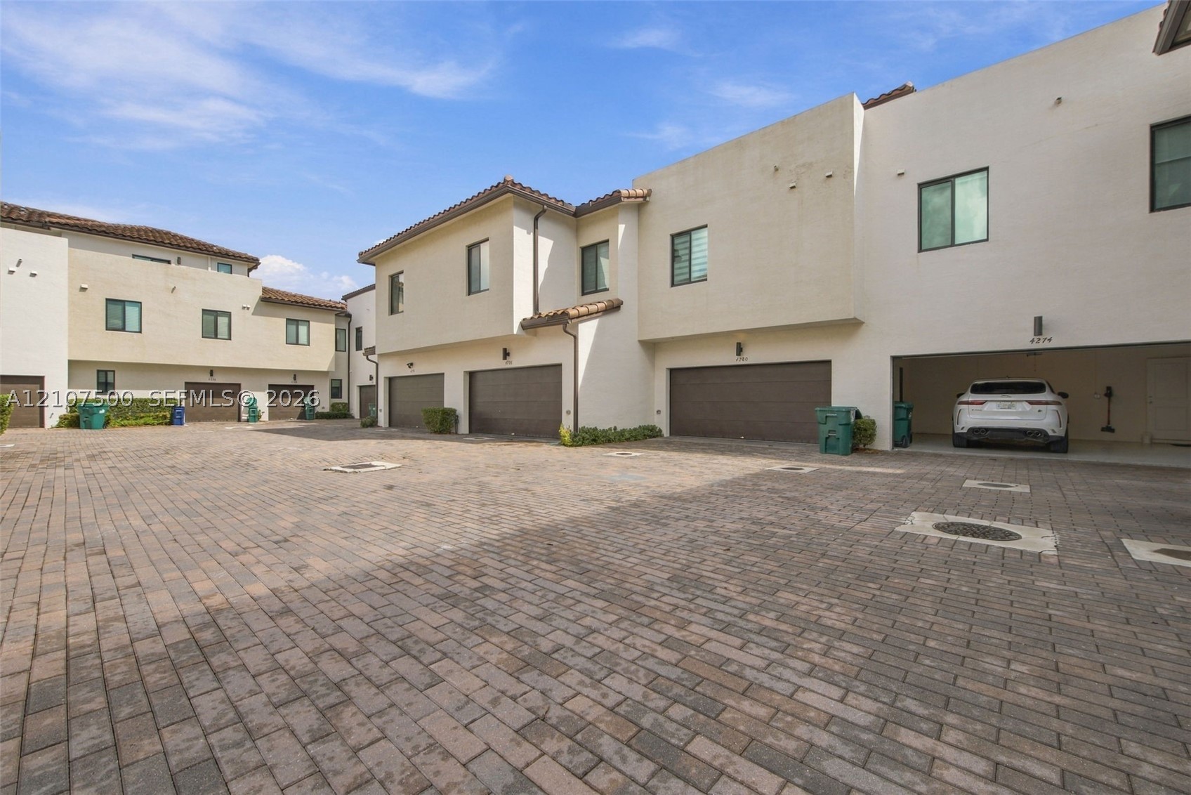 4274 NW 83rd Ave, Doral FL 33166