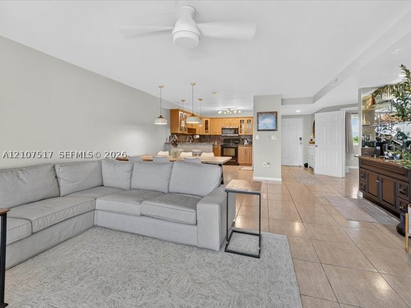 16531 NE 35th Ave #402-11, North Miami Beach FL 33160