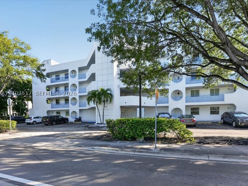 16531 NE 35th Ave #402-11, North Miami Beach FL 33160
