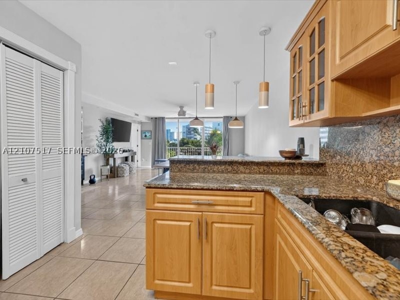 16531 NE 35th Ave #402-11, North Miami Beach FL 33160