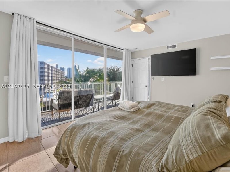 16531 NE 35th Ave #402-11, North Miami Beach FL 33160