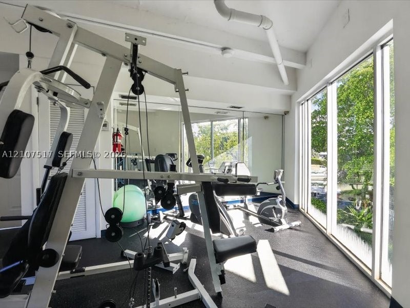 16531 NE 35th Ave #402-11, North Miami Beach FL 33160