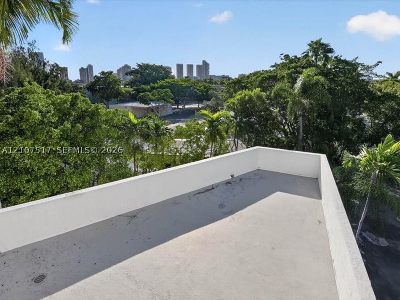 16531 NE 35th Ave #402-11, North Miami Beach FL 33160