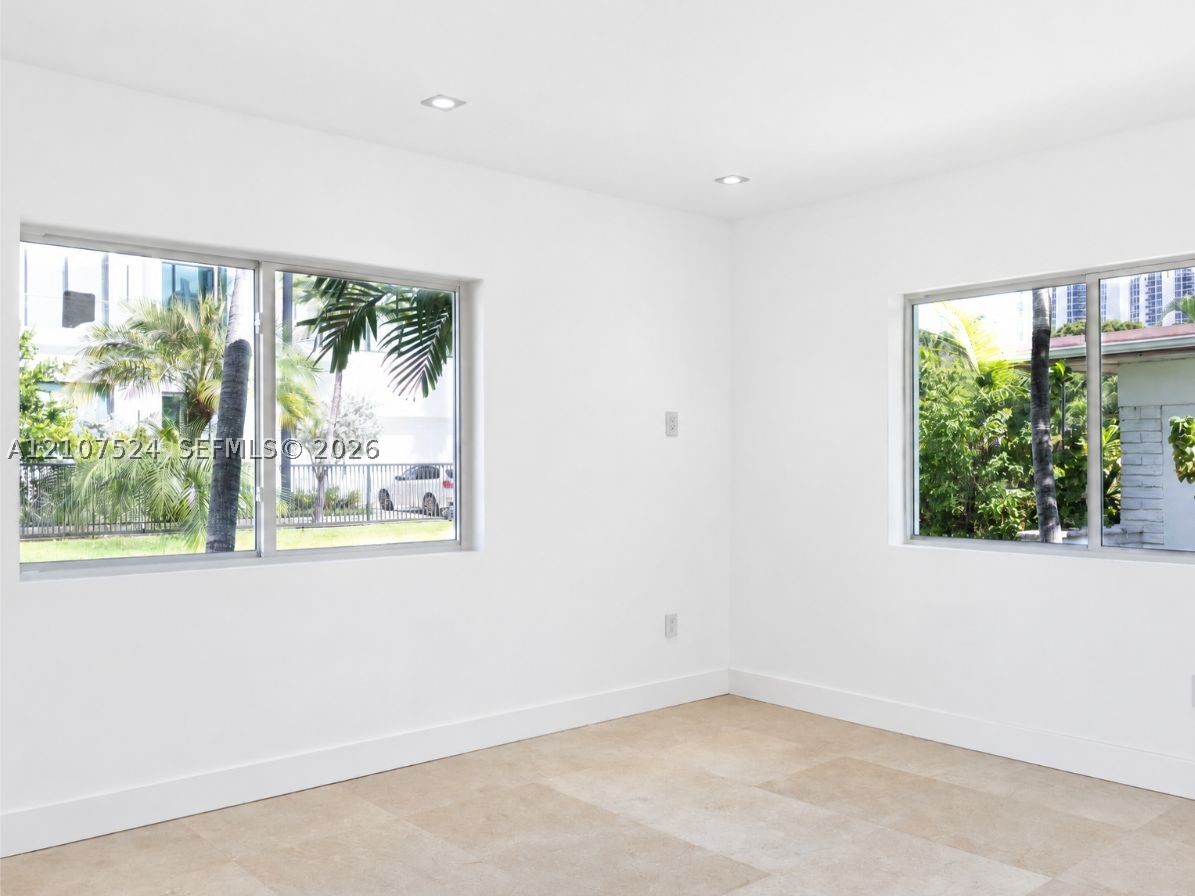 310 190th St, Sunny Isles Beach FL 33160