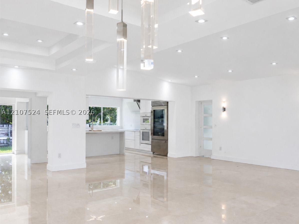 310 190th St, Sunny Isles Beach FL 33160