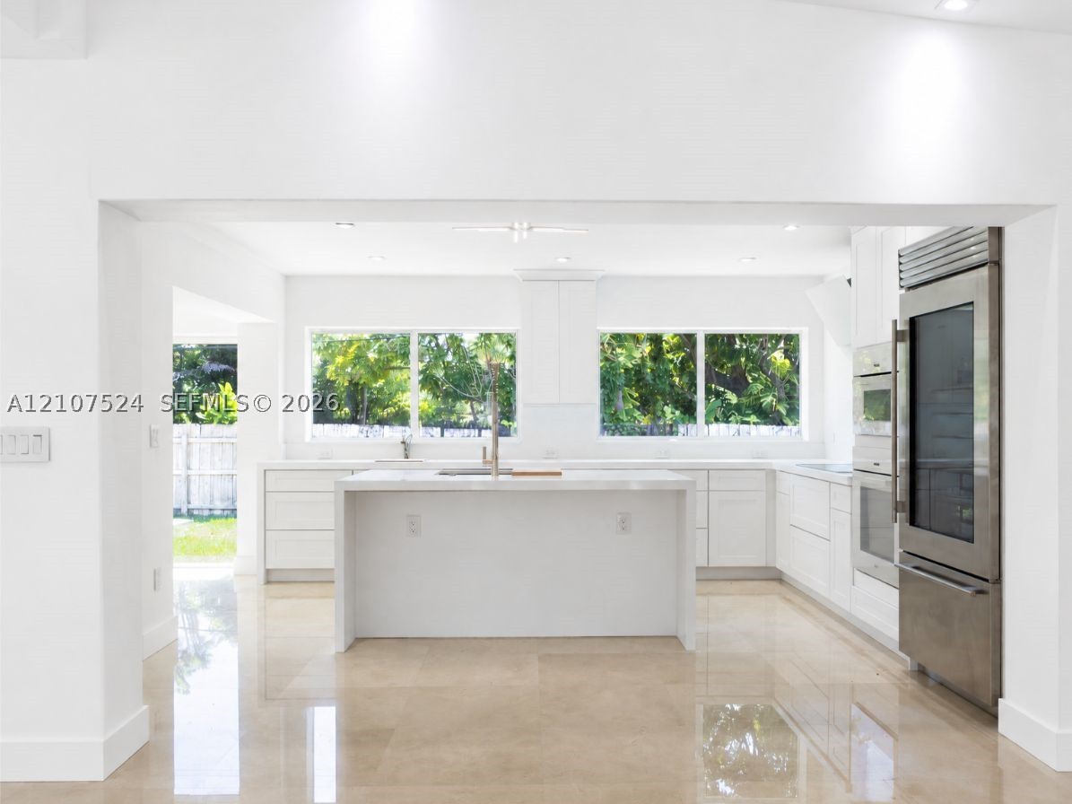 310 190th St, Sunny Isles Beach FL 33160