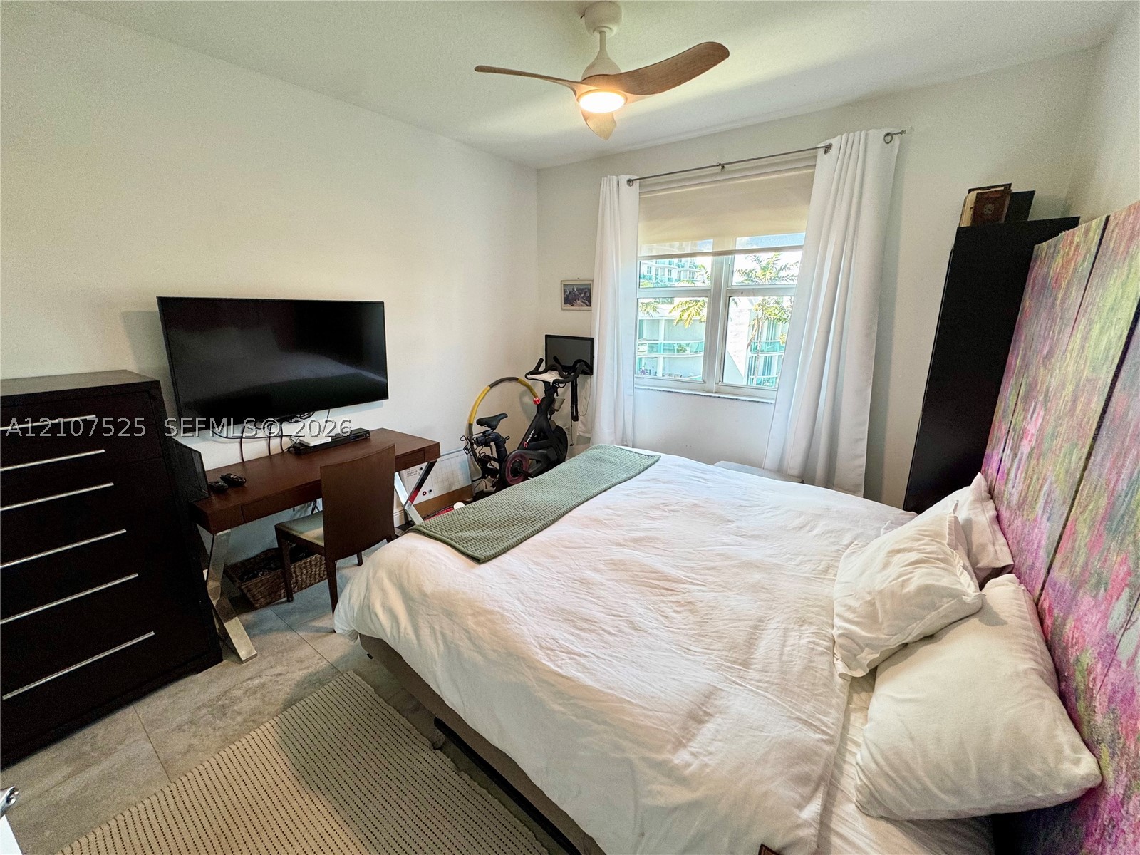 7910 Harbor Island Dr #405, North Bay Village FL 33141