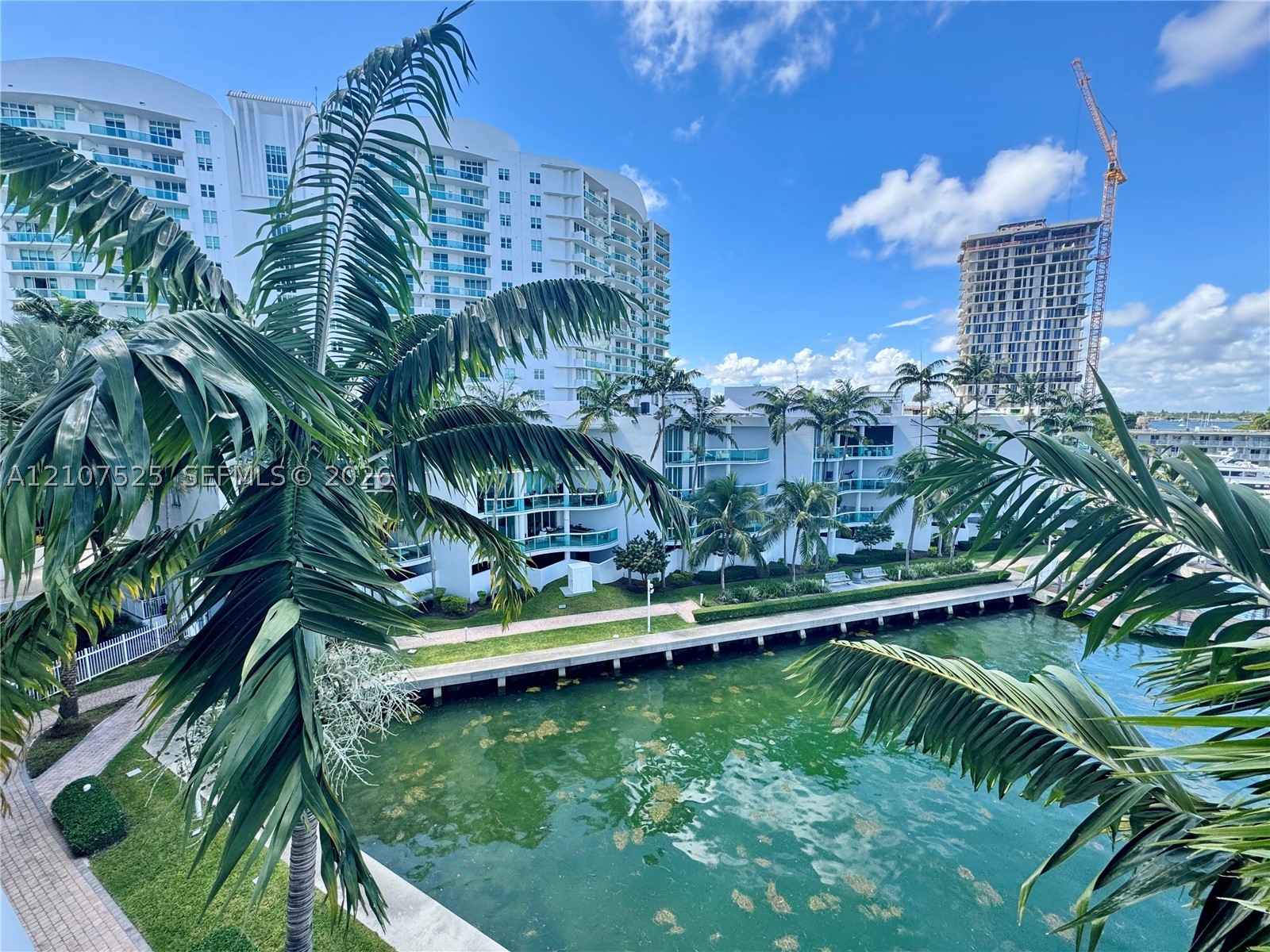 7910 Harbor Island Dr #405, North Bay Village FL 33141