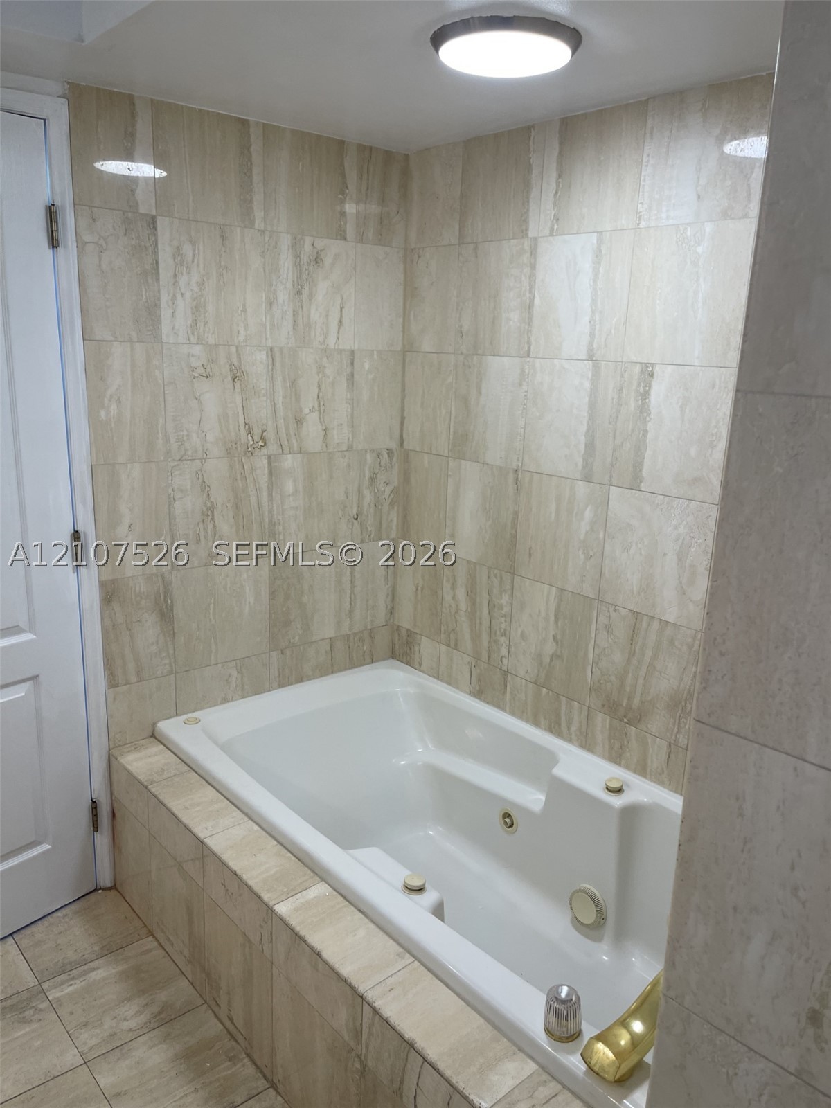 1800 Sunset Harbour Dr #905, Miami Beach FL 33139