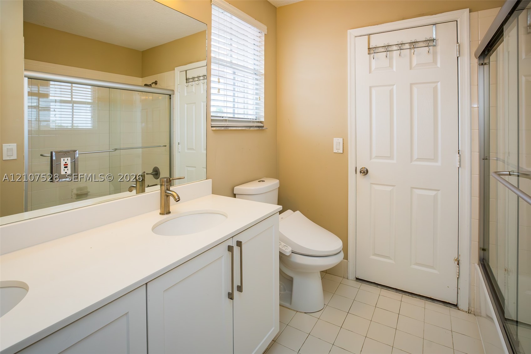 1593 SW 189th Ave, Pembroke Pines FL 33029